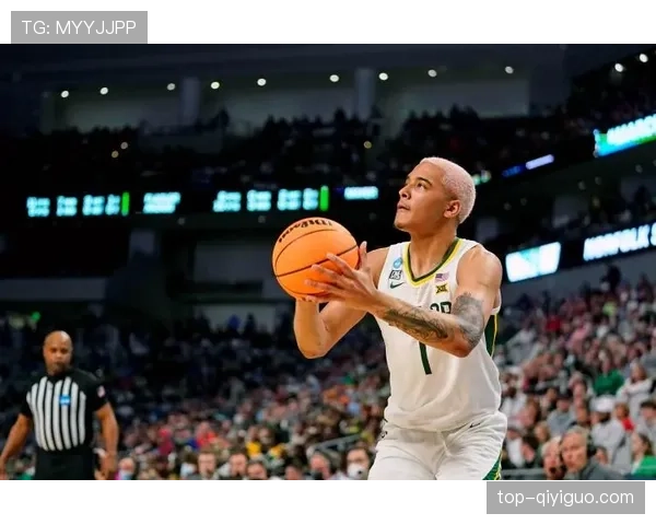 索汉无球切入效率提升，改变马刺锋线进攻结构