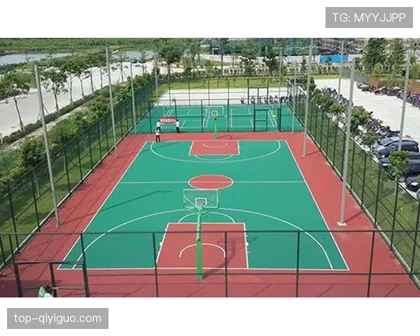 全面剖析篮球运球规则中关于二次运球及携带球违例的判定细节